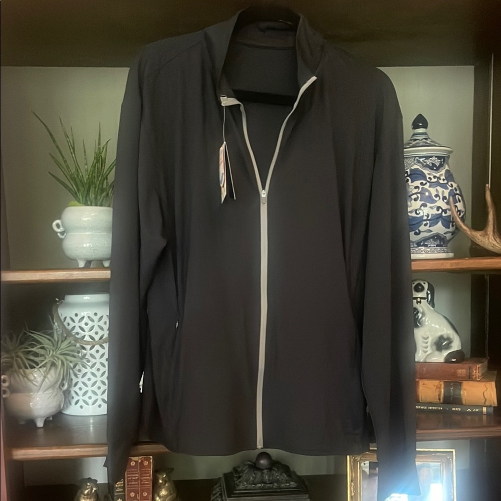 Zuty Men’s Black UPF 50+ breathable jacket Size XXL
